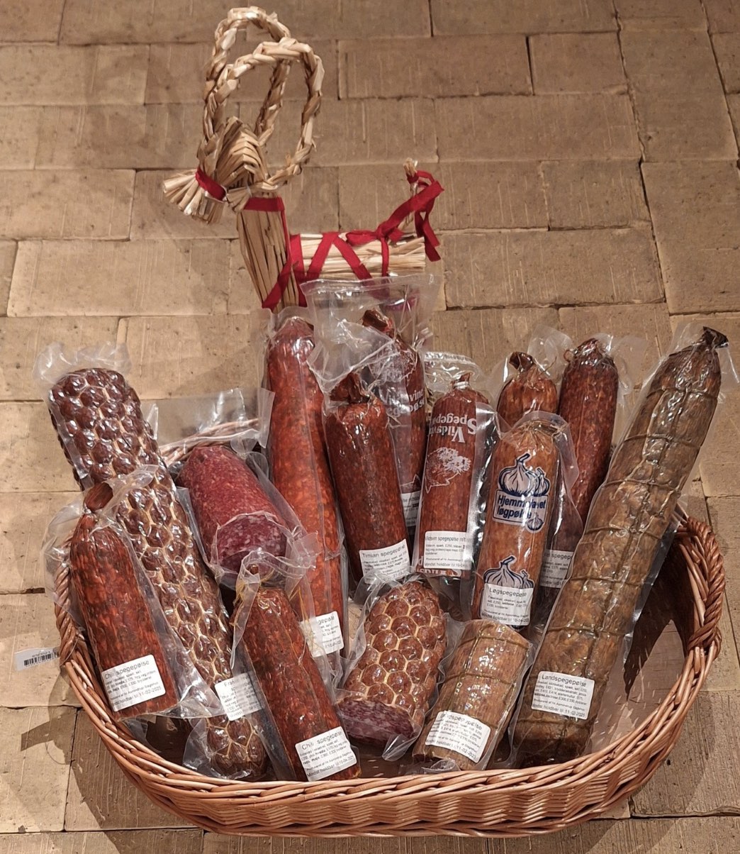 Gift basket with assorted Danish salami sausages and local delicacies